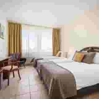 Hotel Island Comfort (6km from Reykjavik), 6 of 6