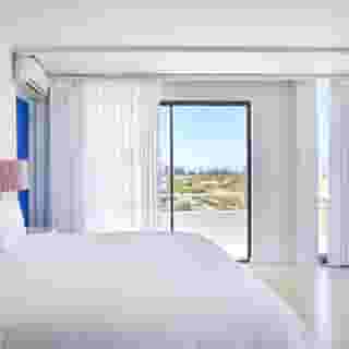 La Splendida Hotel by Newmark, 5 of 6