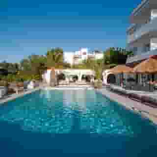 Secret Oasis, 3 of 6