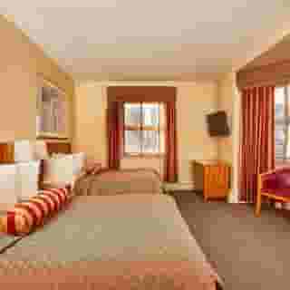Alexander Inn, 1 of 6