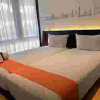 easyHotel Lisbon, 3 of 6