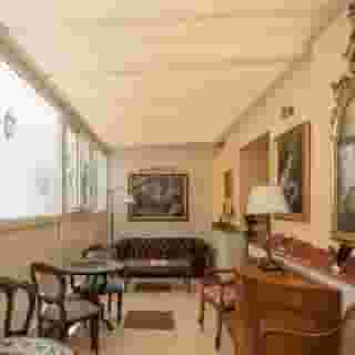 Aurelius Art Gallery Hotel, 2 of 6