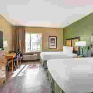 Extended Stay America Select Suites Chicago Vernon Hills Lin, 2 of 6