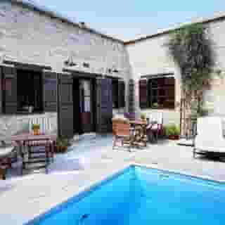 Leonidas Village Houses, 6 of 6