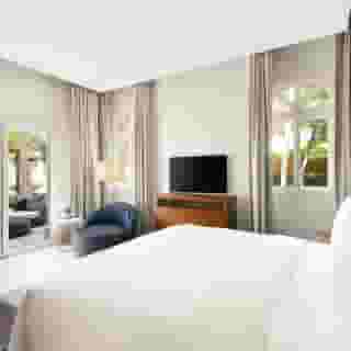 AlMessila Luxury Collection, 4 of 6