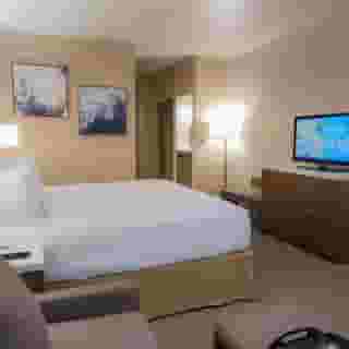 Wyndham Anaheim, 6 of 6