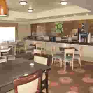La Quinta Inn & Suites by Wyndham Seguin, 1 of 6