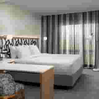 SpringHill Suites by Marriott New York Queens, 2 of 6