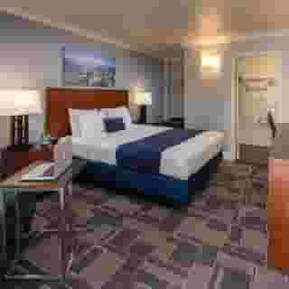 Bay Bridge Inn, 2 of 6