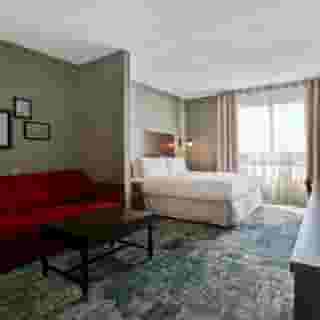 Four Points by Sheraton Toronto Mississauga, 2 of 6