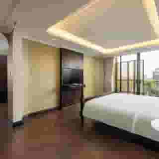 May De Ville Crown Hotel, 1 of 6