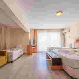 Begonville Hotel, 4 of 6