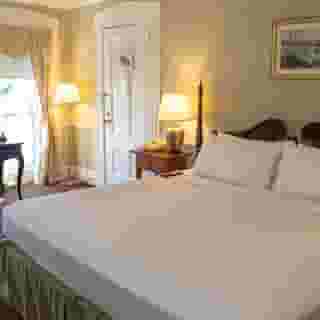 Concord's Colonial Inn, 3 of 6