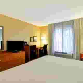 Fairfield Inn & Suites Dallas Medical/Market Center, 1 of 6