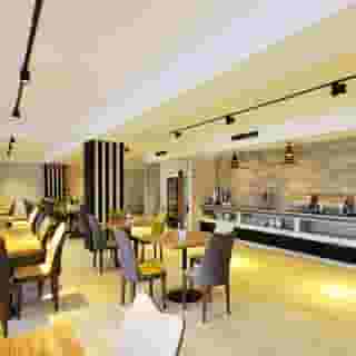 Jazz Hotel, 4 of 6