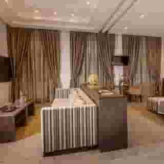 Hearth Hotel, 1 of 6