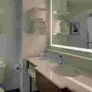 Hampton Inn & Suites Miami-Airport South-Blue Lagoon, 6 of 6