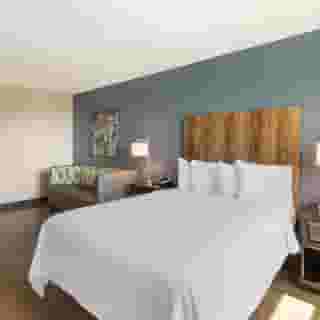 Extended Stay America Premier Suites - Miami - Airport - Doral - 25th Street, 2 of 6