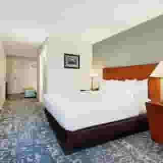 DoubleTree by Hilton Boston North Shore, 1 of 6
