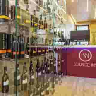 Lounge Inn, 6 of 6