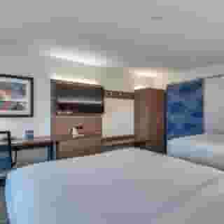 Holiday Inn Express & Suites Dallas North - Addison by Ihg, 5 of 6