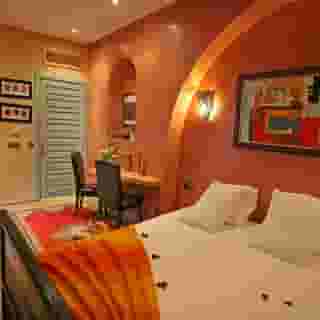 Riad Misria, 5 of 6