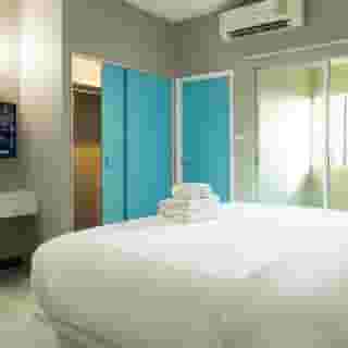 Fullroom 77 Srinakarin, 3 of 6