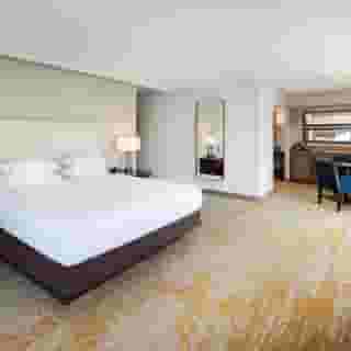 DoubleTree by Hilton Ontario Airport, 5 of 6