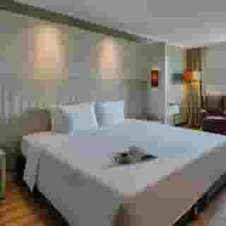 Windsor Plaza Hotel, 5 of 6