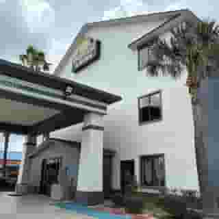 Days Inn & Suites by Wyndham Houston North/Aldine, 2 of 6