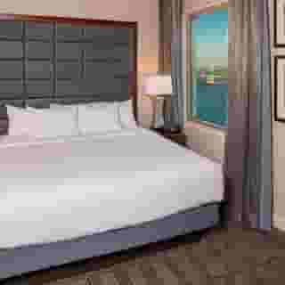 Hilton Philadelphia at Penn’s Landing, 1 of 6