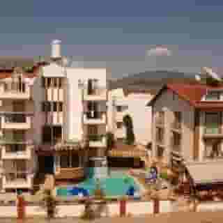 Saffron Apartments, 3 of 6
