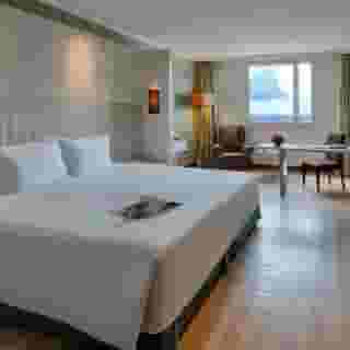 Windsor Plaza Hotel, 2 of 6