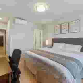 4211 Suites, 5 of 6