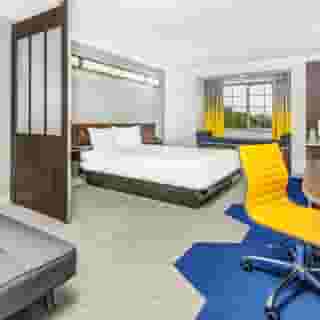 Microtel Inn & Suites by Wyndham Austin Airport, 3 of 6