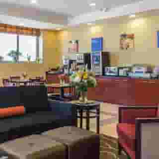 Comfort Inn & Suites LaGuardia Airport, 3 of 6