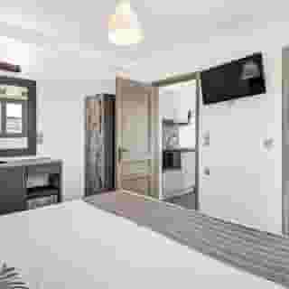 Evina Rooms & Villas, 1 of 6