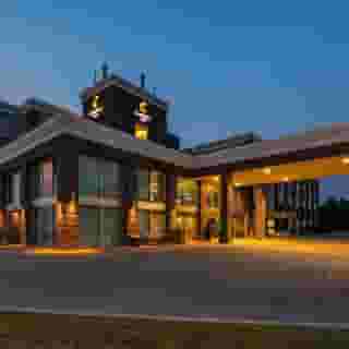 Comfort Inn & Conference Centre Toronto Airport, 1 of 6