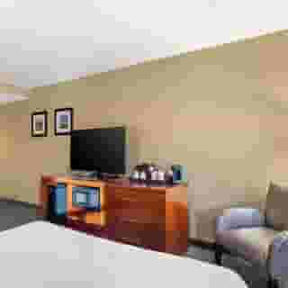 Comfort Inn & Suites Logan International Airport, 5 of 6