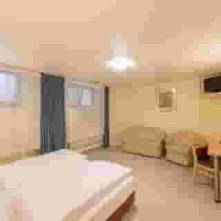 Windsor Hotel, 4 of 6