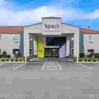 Spark by Hilton Oak Forest, 6 of 6