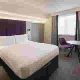 Premier Inn Belfast City Cathedral Quarter, 2 of 6