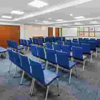 Holiday Inn Express Hotel & Suites Chicago South Lansing by Ihg, 1 of 6