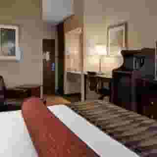 Best Western Plus O'Hare International South Hotel, 2 of 6