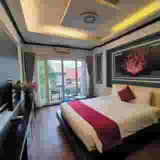 Eclipse Legend Hotel, 5 of 6