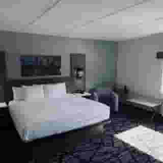 La Quinta Inn & Suites by Wyndham Atlanta Roswell, 6 of 6