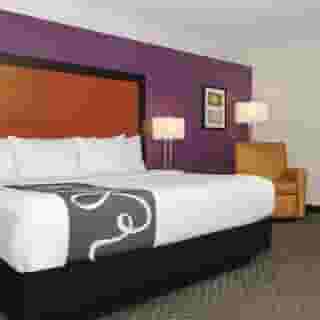 La Quinta Inn & Suites by Wyndham Ontario Airport, 1 of 6
