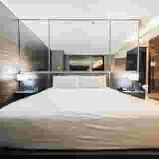 StripViewSuites at Palms Place, 2 of 6
