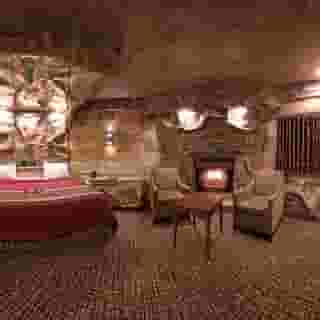 Inn of the Dove Romantic Suites with Jetted Tub & Fireplace, 6 of 6