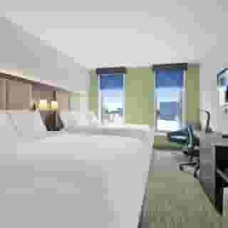 Hotel 1200, 2 of 6